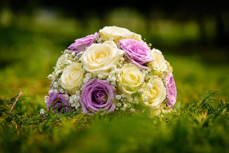 Enchanting Floral Arrangements